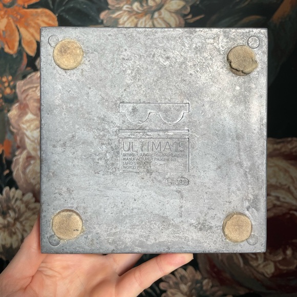 ❌SOLD❌ VTG Swedish MCM Aluminum Ultima Ashtray - Picture 5 of 17